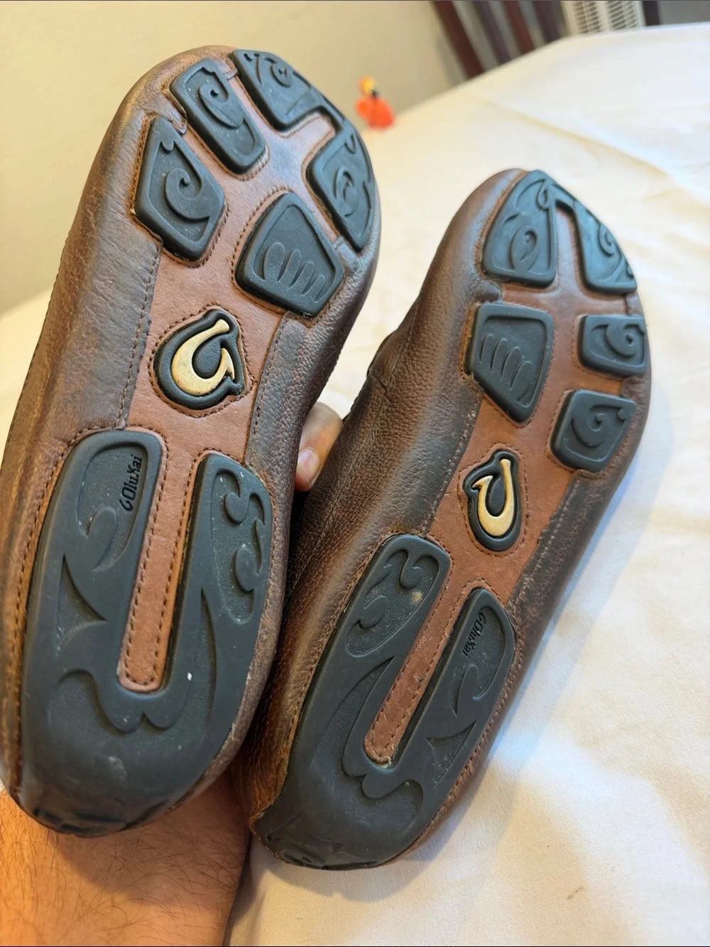 OluKai Men’s Akepa loafers! Size 12 GUC